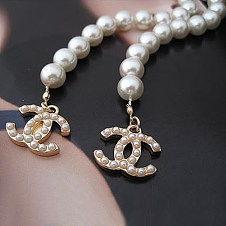 明星戴珍珠项链的图片,明星佩戴珍珠项链的优雅瞬间