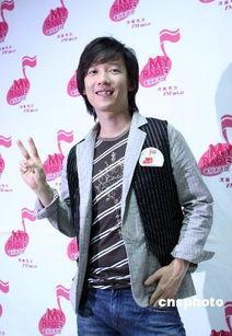 歌手月亮个人资料,音乐星空中的璀璨星辰，深情演绎的温暖之声