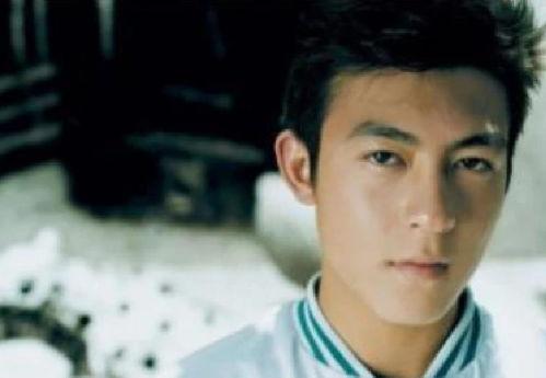 陈冠希宣布退出娱乐圈,开启全新人生篇章